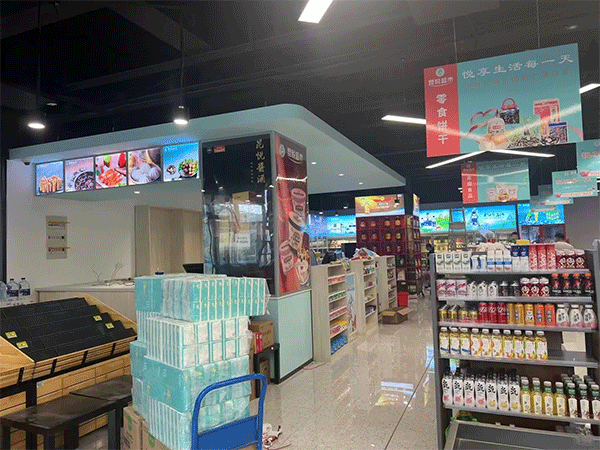 2024超市广告灯箱制作费用